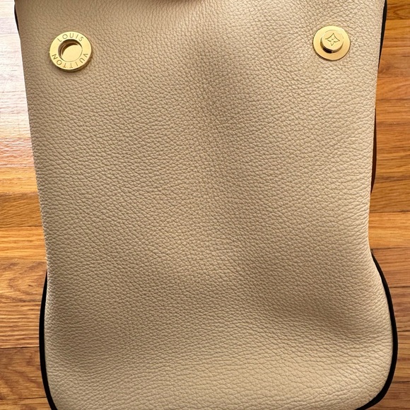 Louis Vuitton Tricolor Leather Monogram Fold PM Tote Satchelc, size 8x9x7.5 - Picture 15 of 16